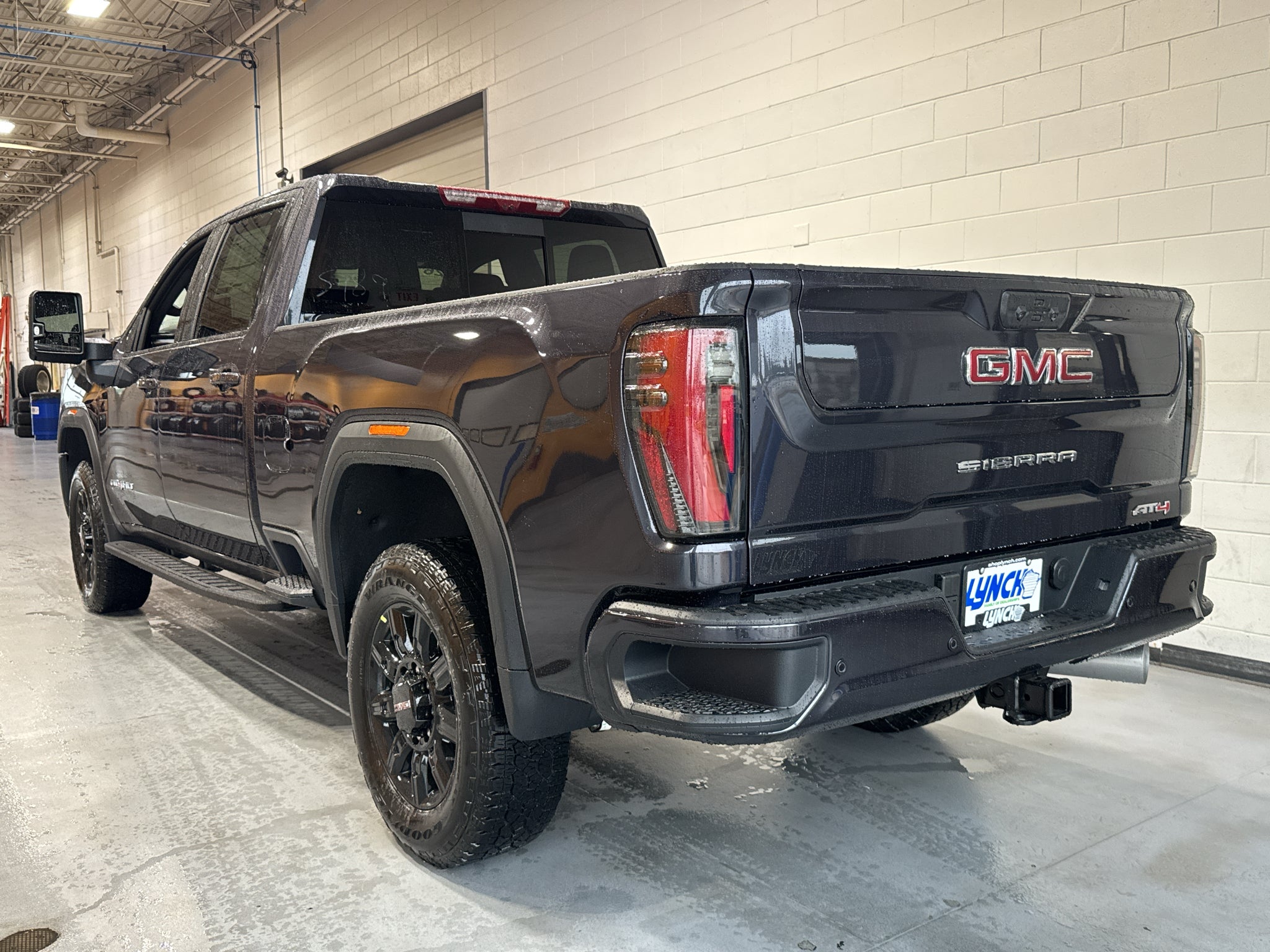 2026 GMC Sierra 2500 HD AT4