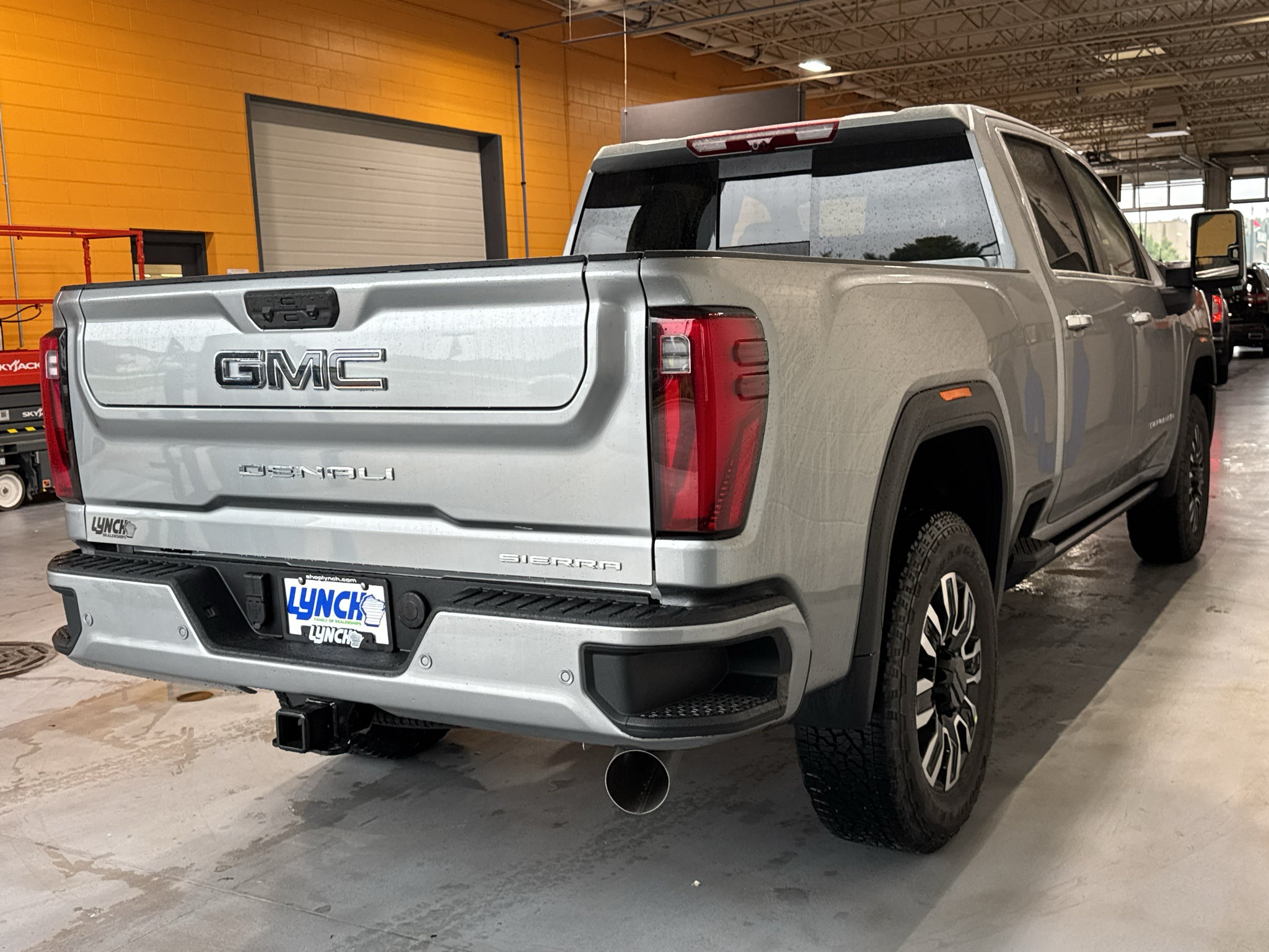 2026 GMC Sierra 2500 HD Denali Ultimate