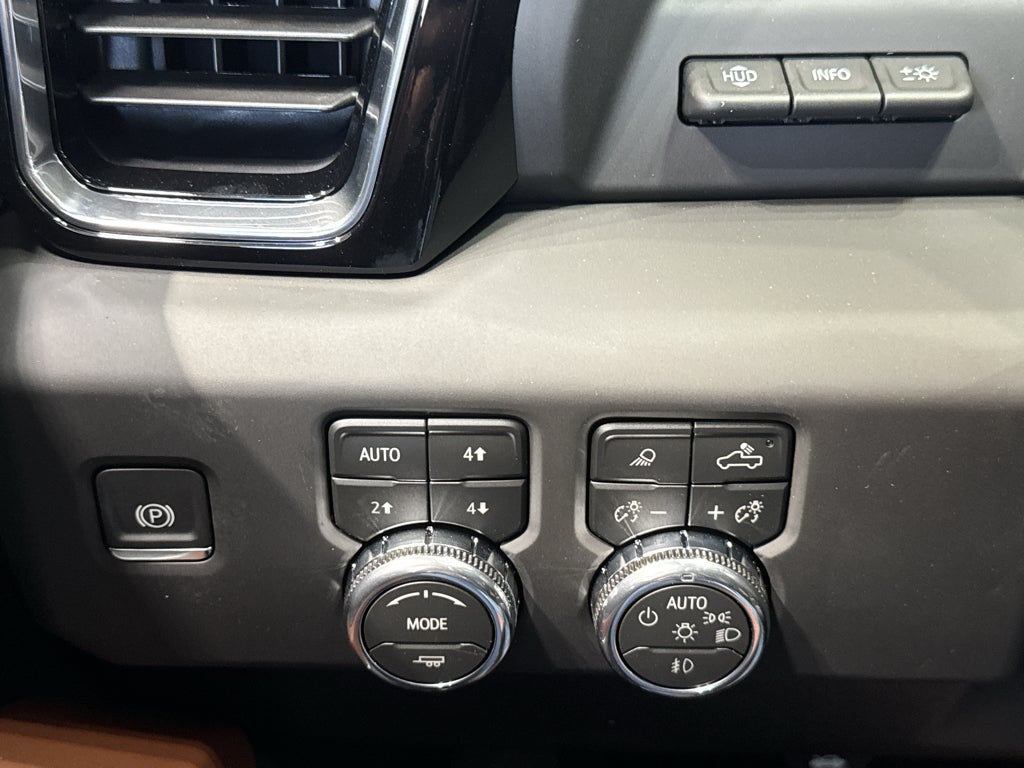 2026 GMC Sierra 3500 HD Denali Ultimate
