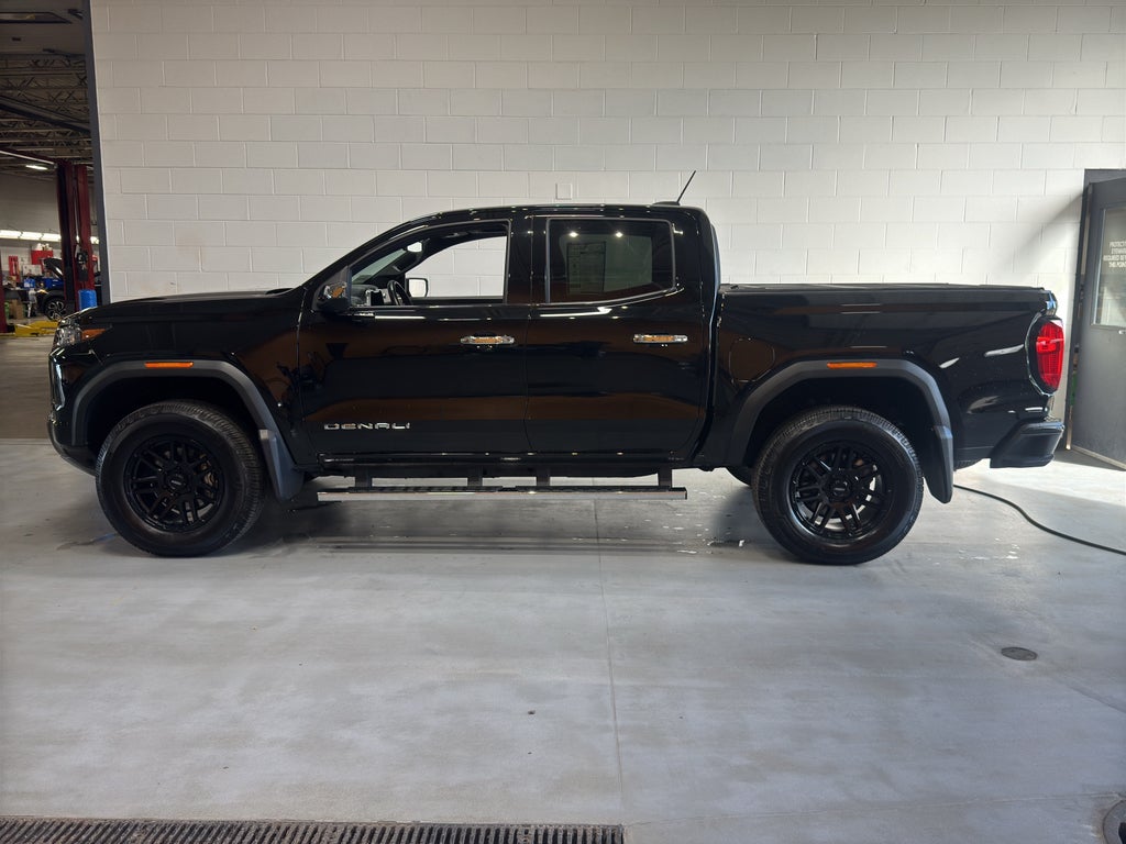 2024 GMC Canyon Denali