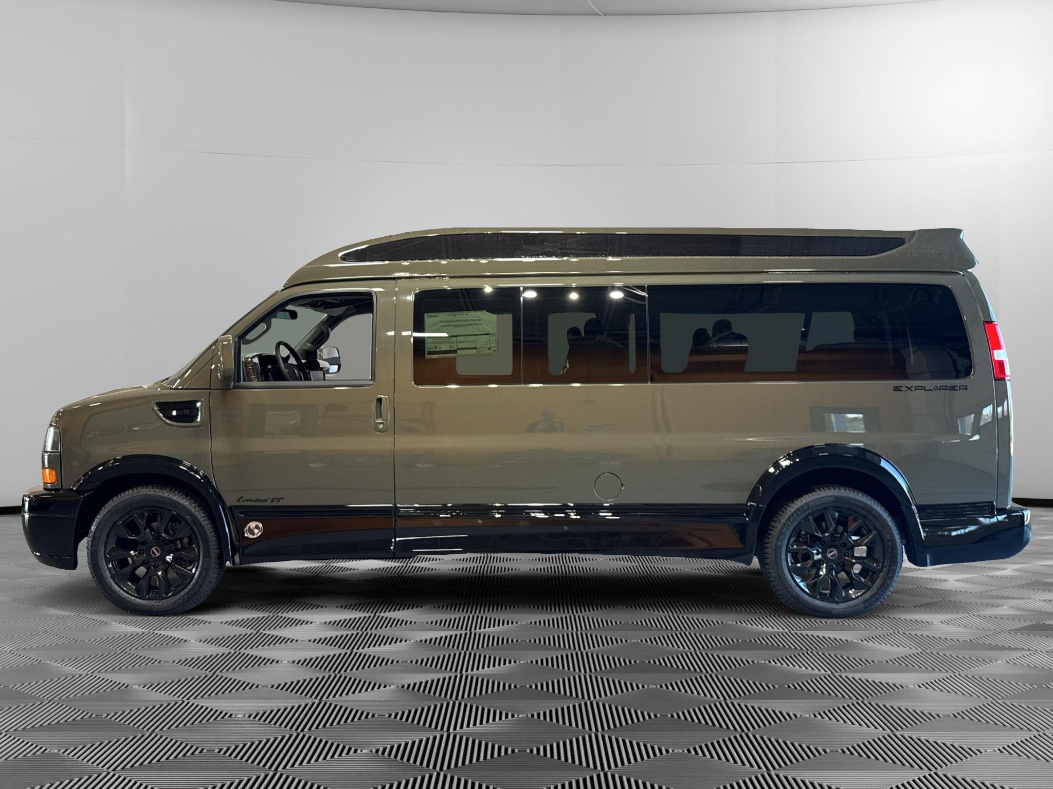 2026 GMC Savana Cargo Work Van