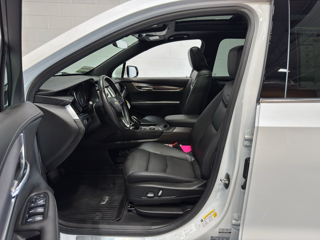 2023 Cadillac XT6 Luxury