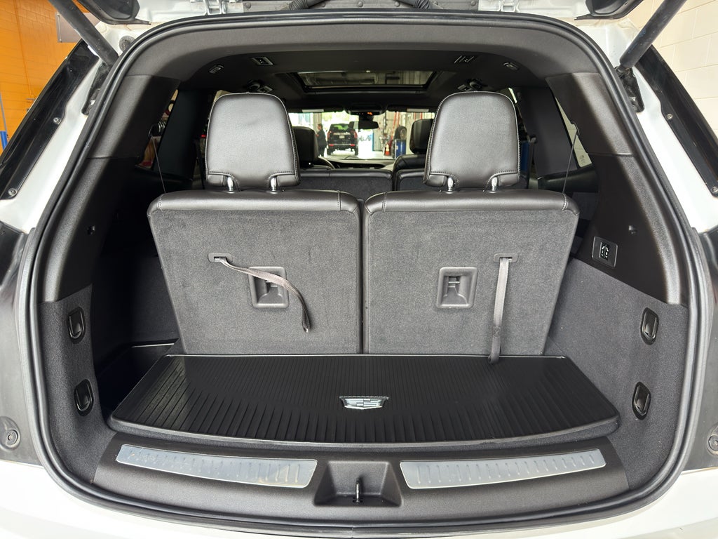 2023 Cadillac XT6 Luxury