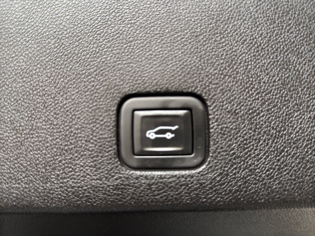 2023 Cadillac XT6 Luxury