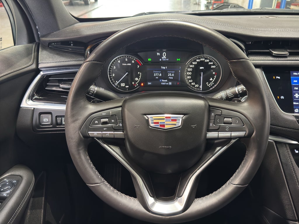 2023 Cadillac XT6 Luxury