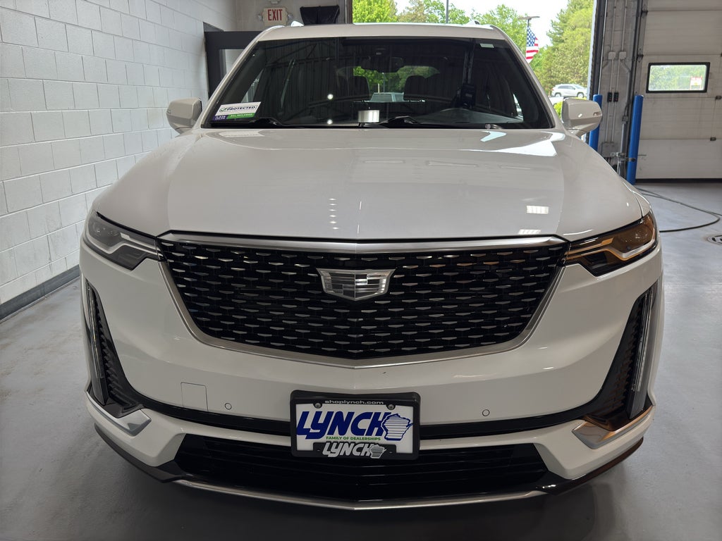 2023 Cadillac XT6 Luxury