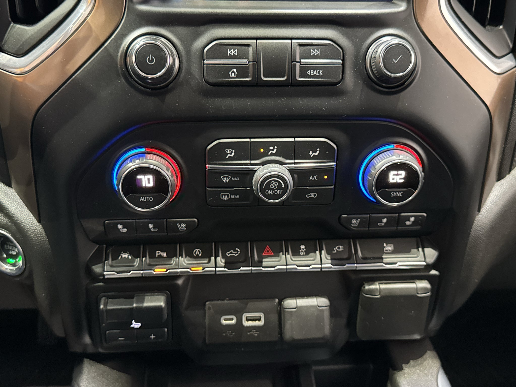 2020 Chevrolet Silverado 1500 High Country