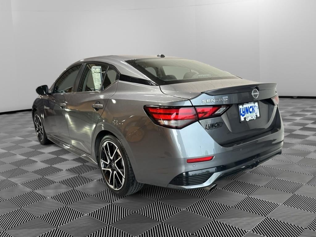 2025 Nissan Sentra SR