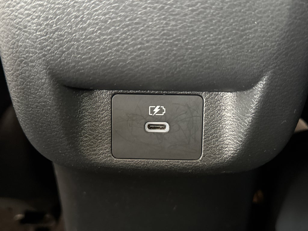 2024 Nissan Versa SR