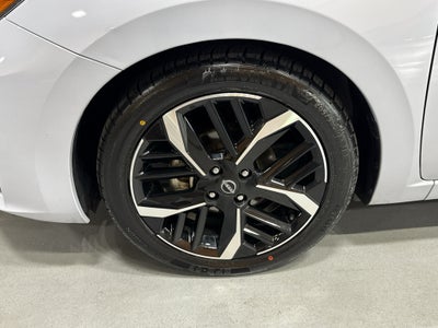 2024 Nissan Versa SR