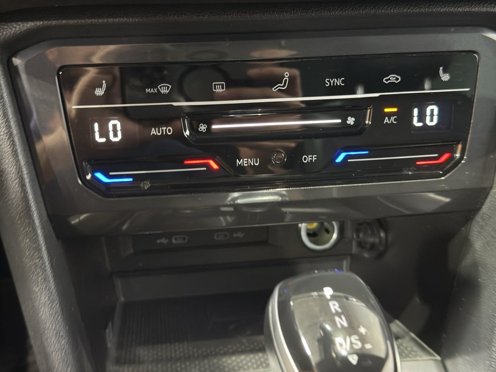 2022 Volkswagen Tiguan SEL R-Line