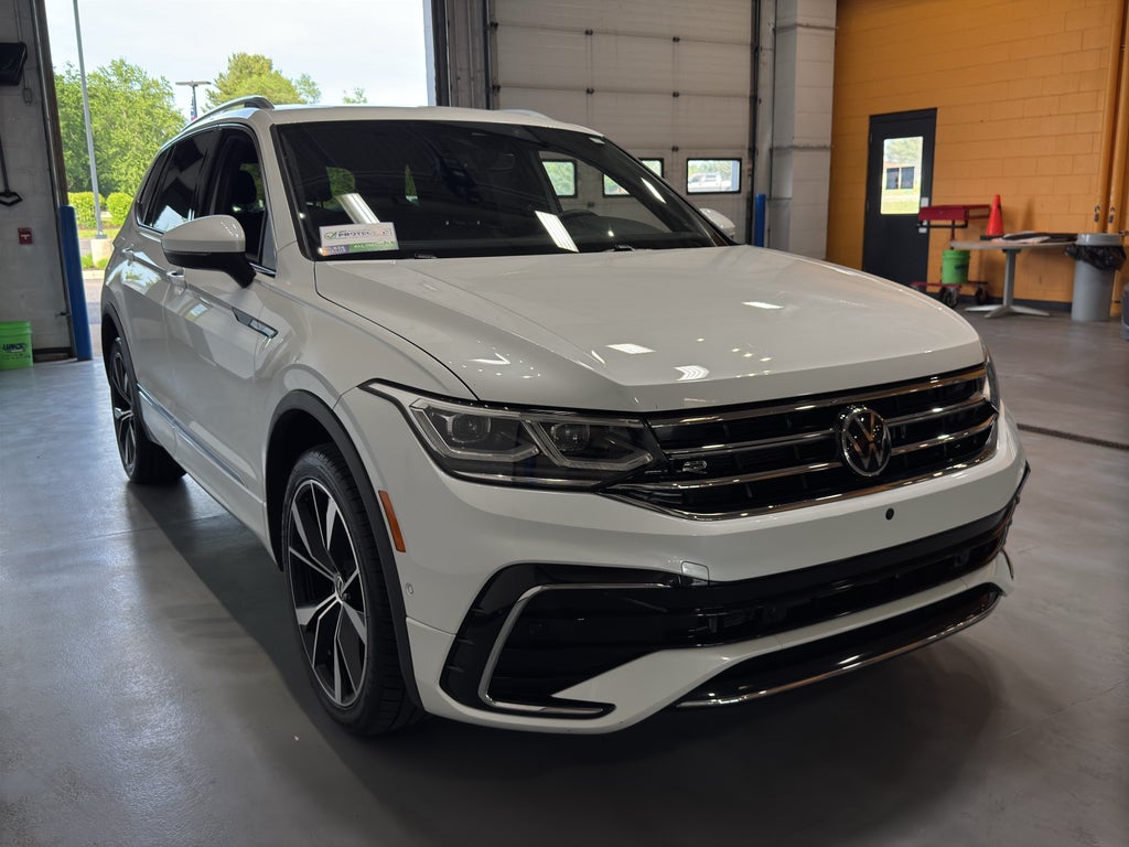 2022 Volkswagen Tiguan SEL R-Line