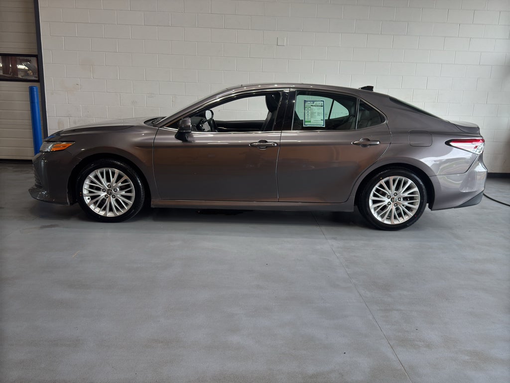 2020 Toyota Camry XLE V6