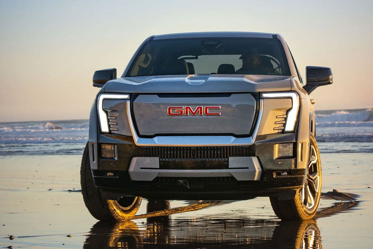 John Lynch GMC in Burlington WI